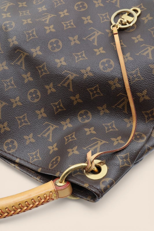 Louis Vuitton Artsy MM