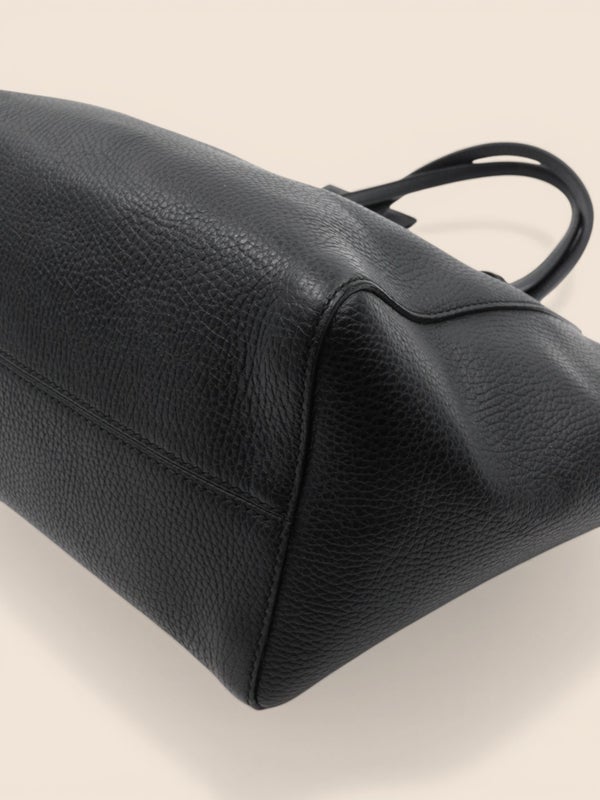 Gucci Swing Tote